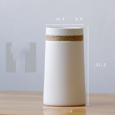 Minimalist Ceramic Rope Vase – Frosted Finish
