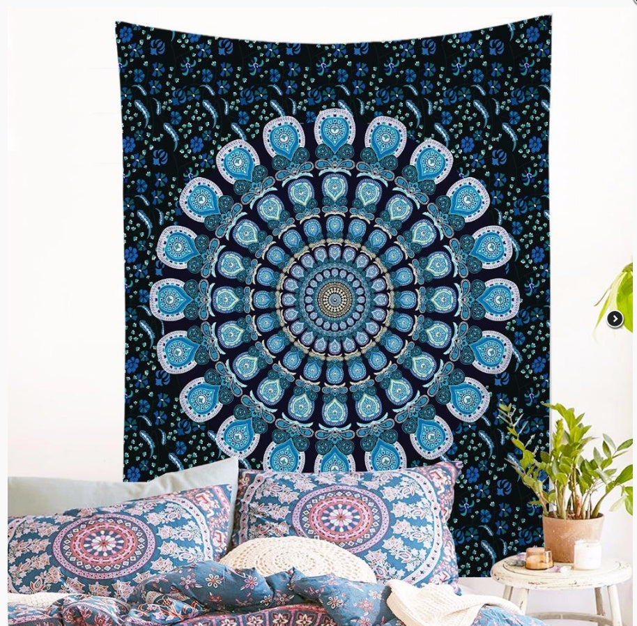 Mandala Glow – Bohemian Wall Tapestry