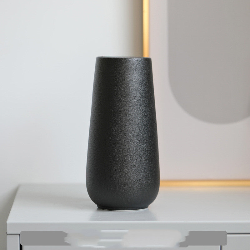 Minimalist Ceramic Rope Vase – Frosted Finish