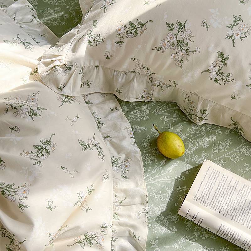 Pastoral Cotton Lace Bedding Set
