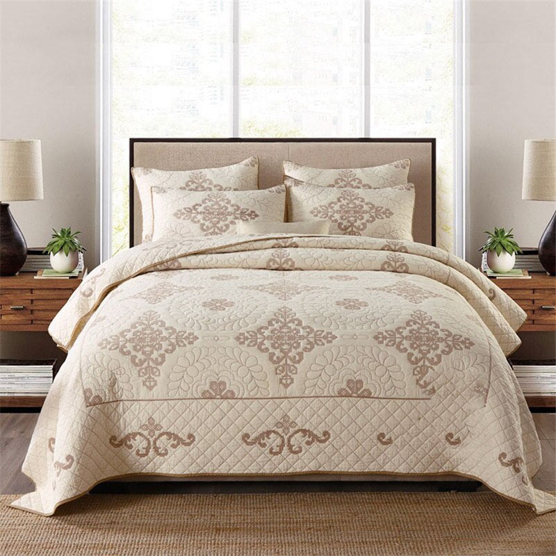 Château Cotton – 3-Piece Quilted Bedspread Set
