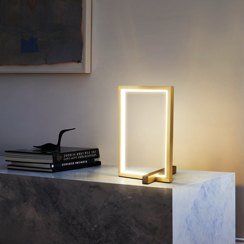 LumeFrame™ Copper LED Table Lamp – Minimalist Geometric Glow