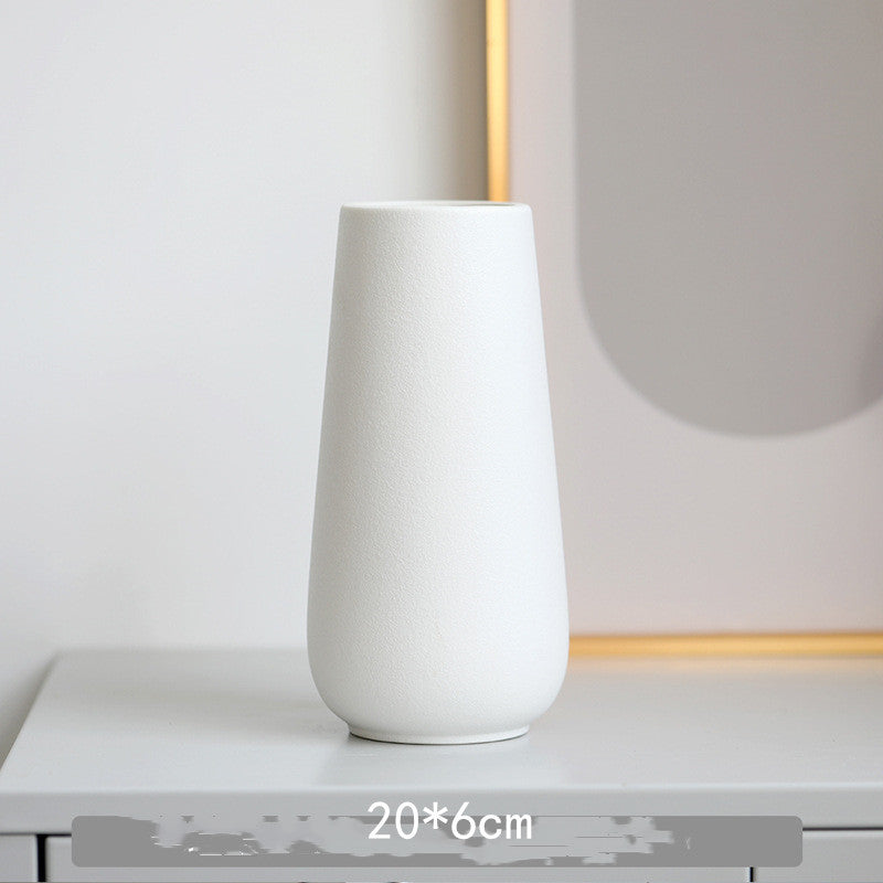 Minimalist Ceramic Rope Vase – Frosted Finish