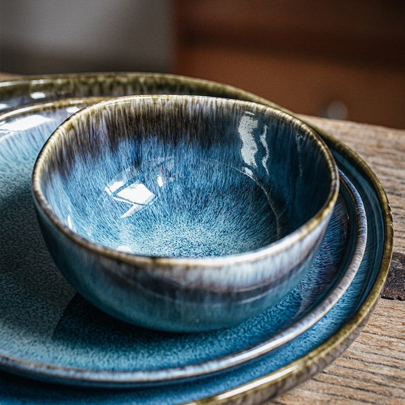 Ocean Glaze – Irregular Ceramic Bowl & Plate Collection