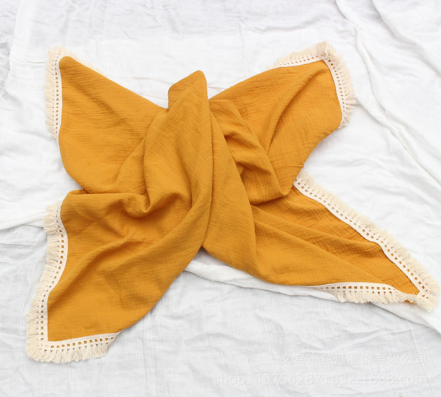 Lullaby Cotton – Double Gauze Baby Blanket with Pompoms