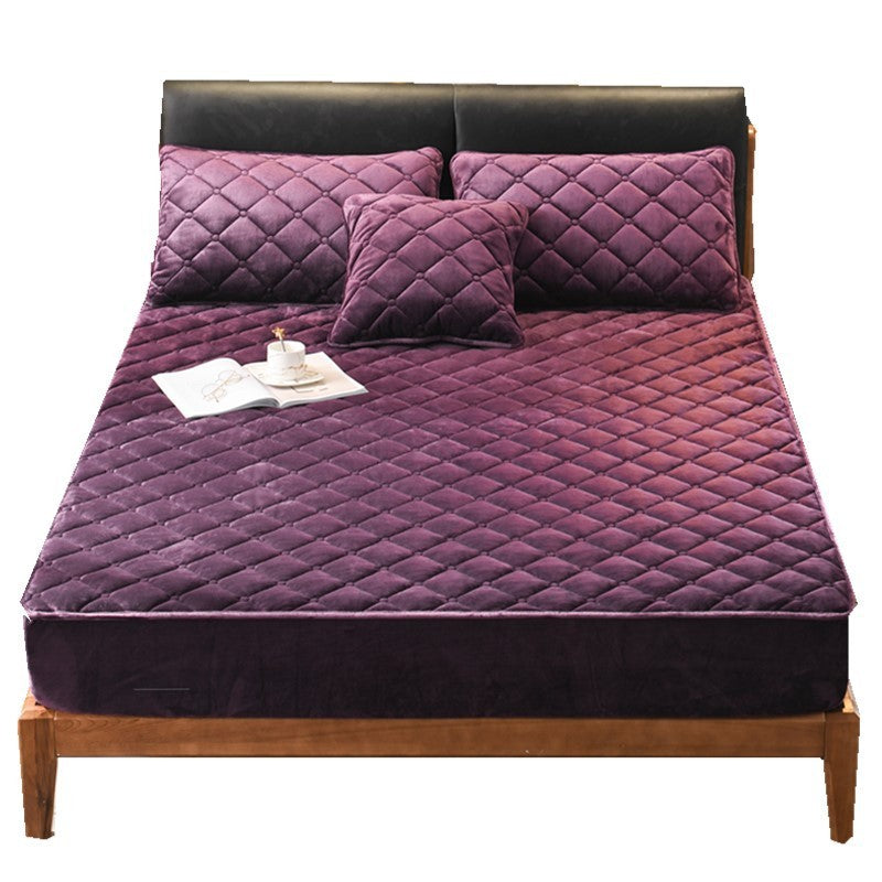 Crystal Velvet Quilted Bed Cover – Thick Padded Comfort & Elegant Shine