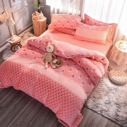 Elegant Bloom – 4-Piece Floral Bedding Set (Soft Polyester)
