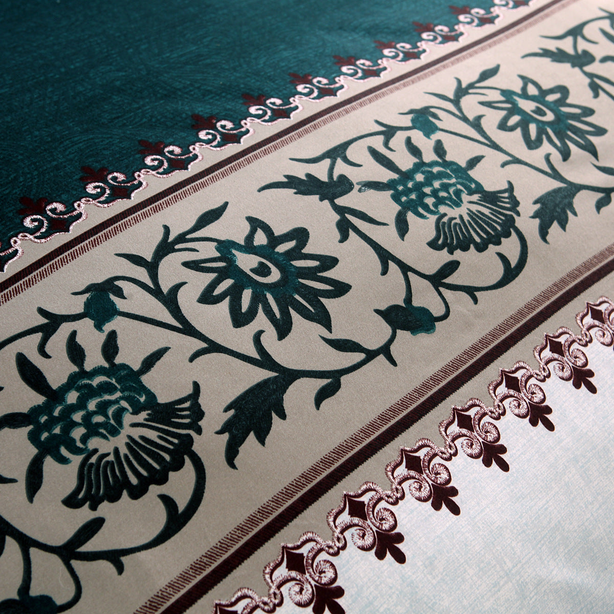 Boho-Inspired Quilted Duvet Cover Set – Floral Embroidery Pattern (No Sheet)