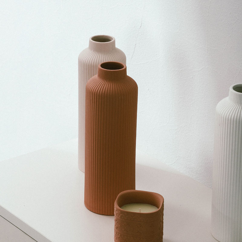 Minimalist Nordic Ceramic Vases – Elegant Matte Finish Home Decor