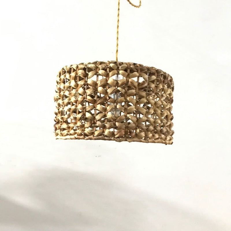 TerraWeave™ Bamboo Rattan Chandelier – Handwoven Pendant Light for Cozy Interiors