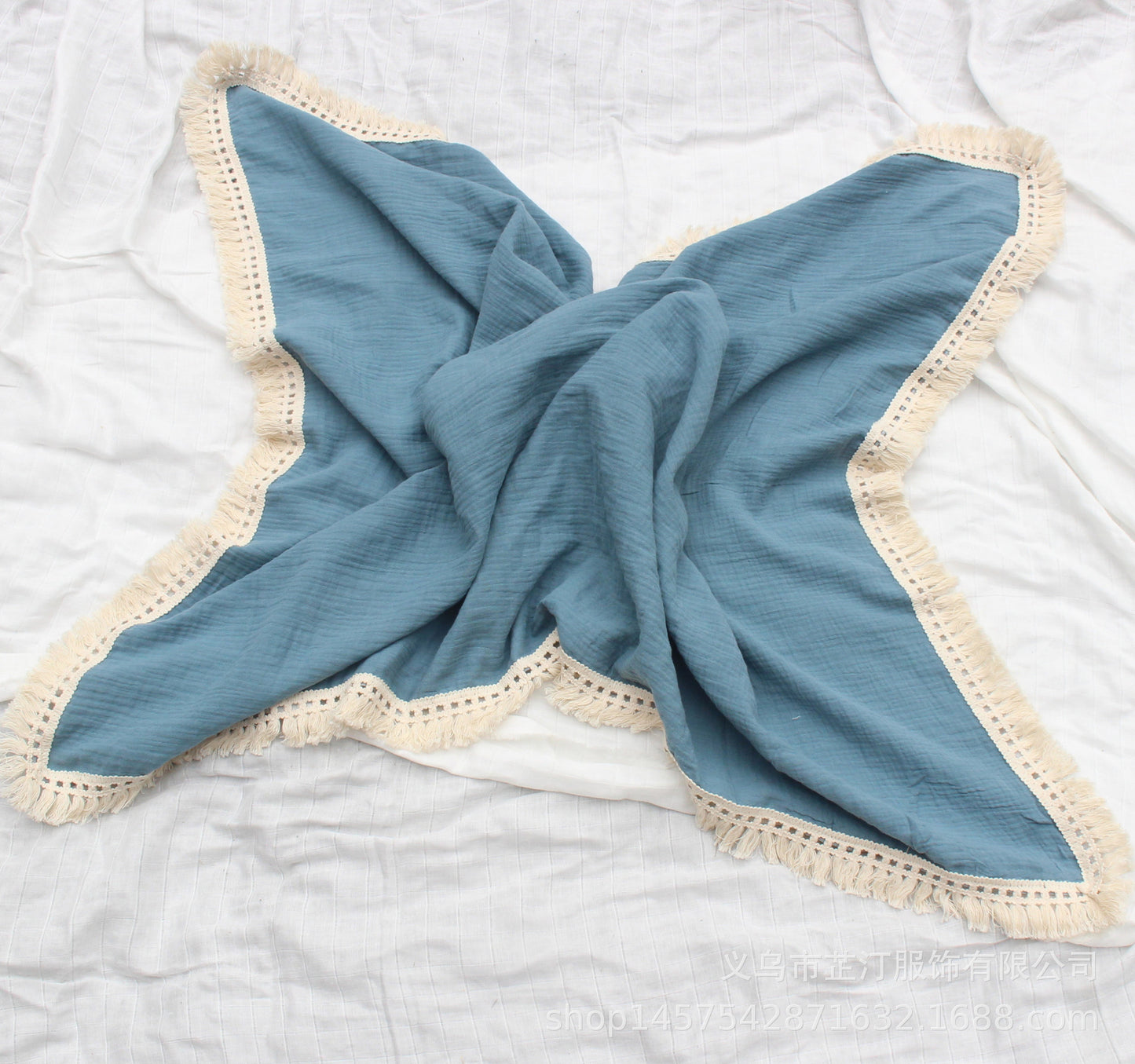 Lullaby Cotton – Double Gauze Baby Blanket with Pompoms