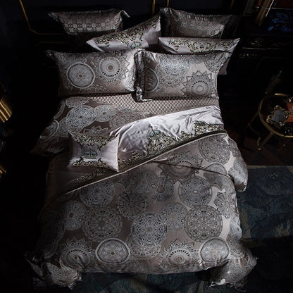 Royal Elegance Jacquard Bedding Set