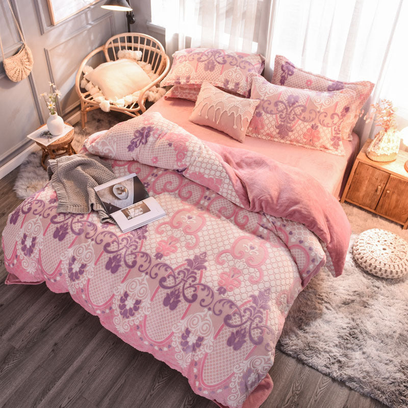 Elegant Bloom – 4-Piece Floral Bedding Set (Soft Polyester)