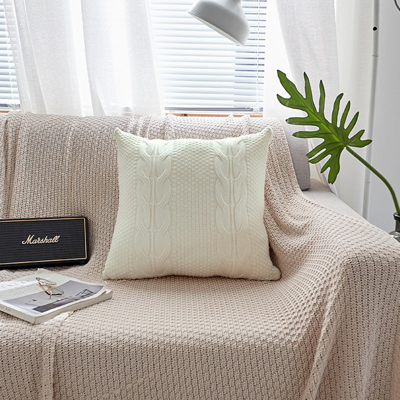 Nordic Cable Knit Pillow Cover