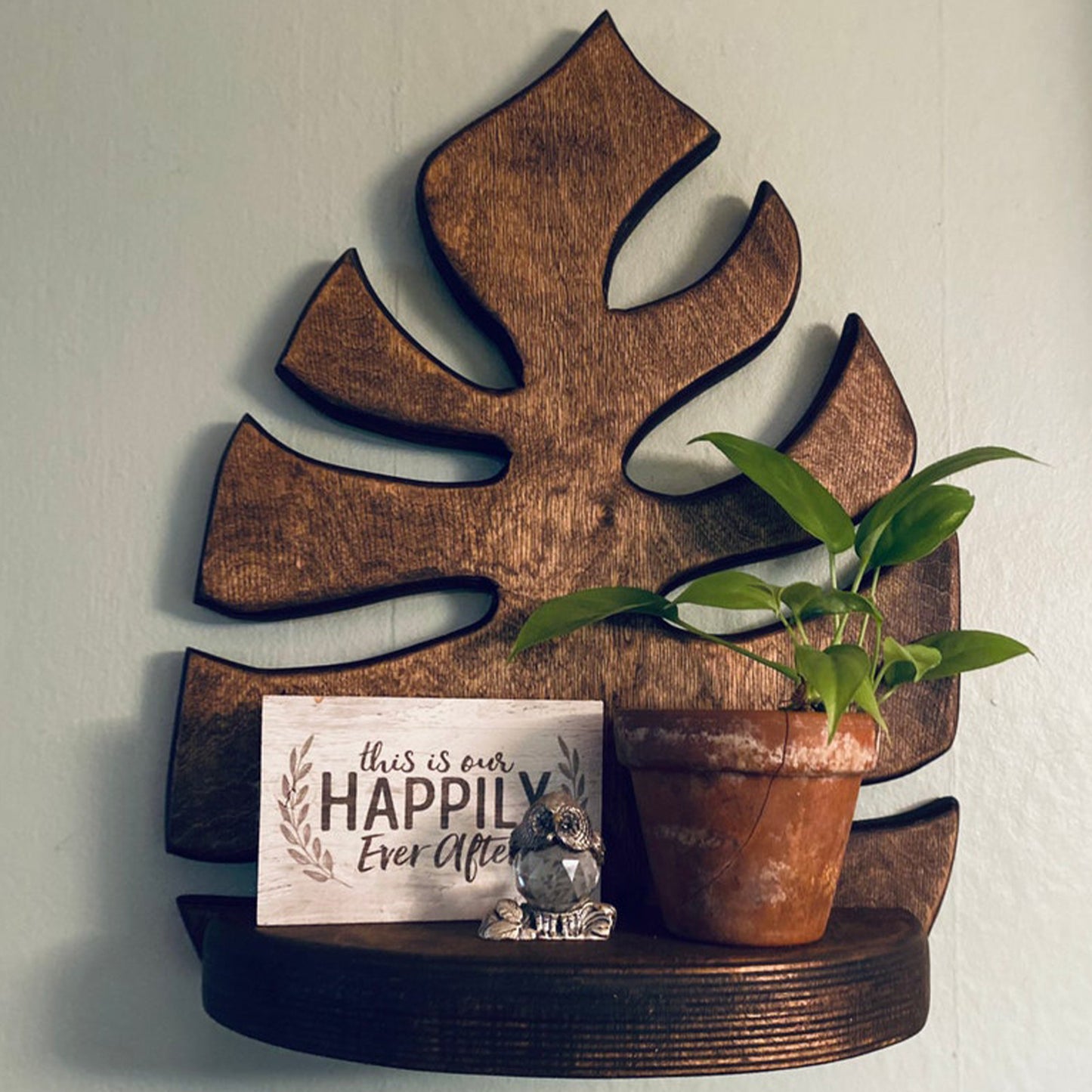 Leaf-Shaped Wooden Floating Wall Shelf – Boho Home Display
