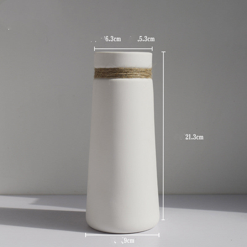 Minimalist Ceramic Rope Vase – Frosted Finish