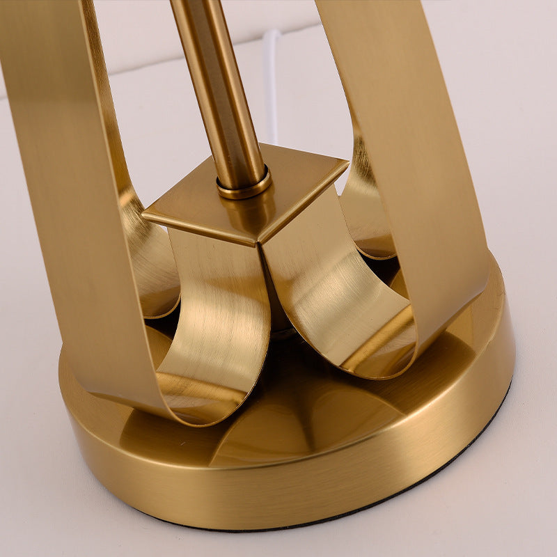 Noir Luxe Table Lamp
