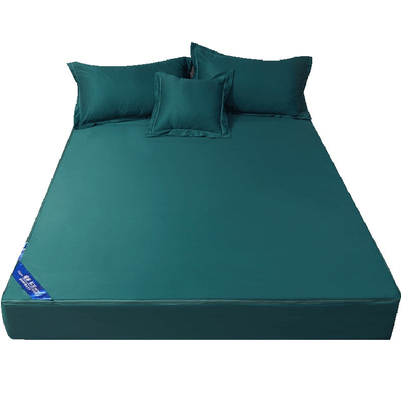 Luxury Waterproof Mattress Protector with Tencel Surface – Soft, Breathable & Silent
