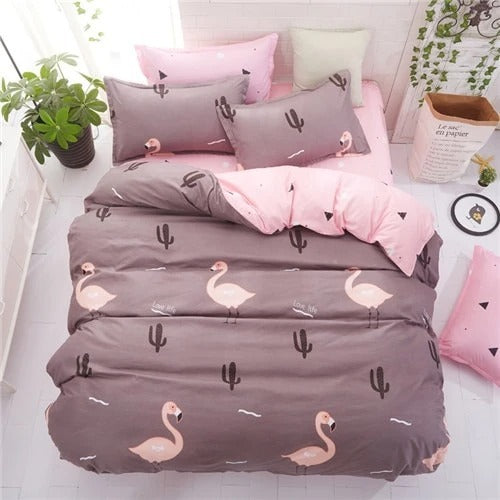 BETTY – Charming 4-Piece Heart Print Bedding Set (Multiple Sizes)