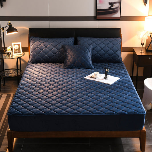 Crystal Velvet Quilted Bed Cover – Thick Padded Comfort & Elegant Shine