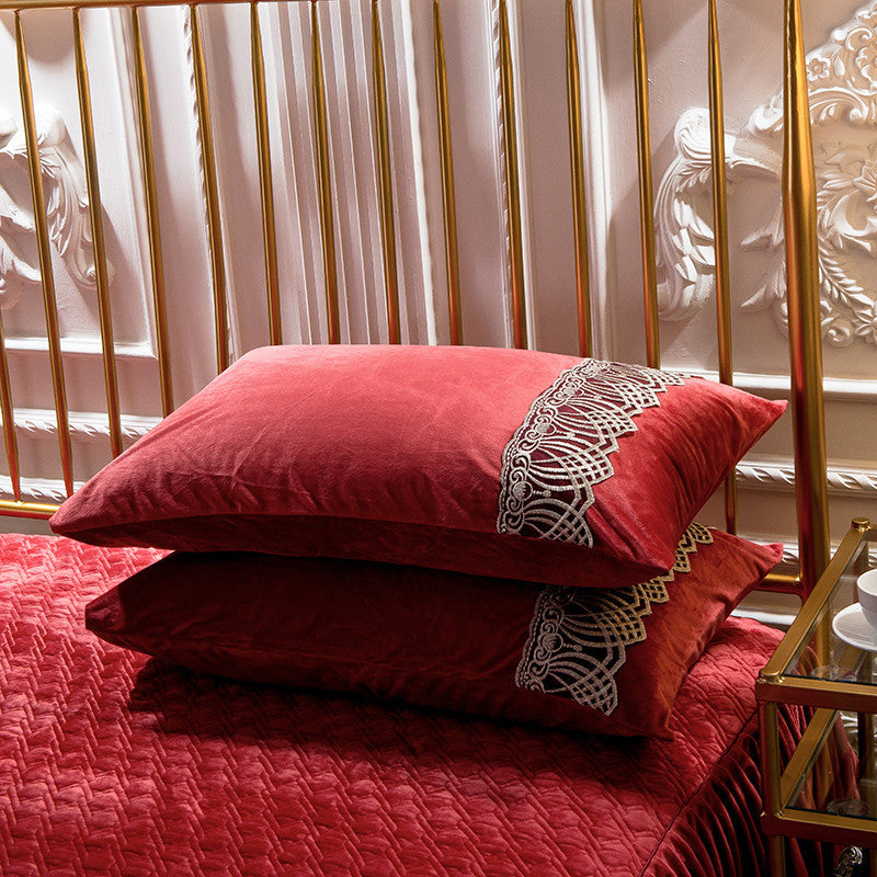 Luxury Korean-Style Quilted Bed Skirt Set (4 Pieces)