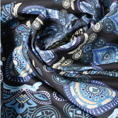 Mandala Glow – Bohemian Wall Tapestry