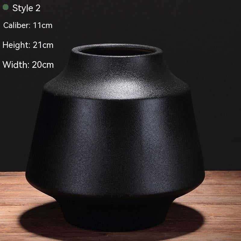 Matte Black Nordic Ceramic Vases – Elegant Flower Arrangement Decor