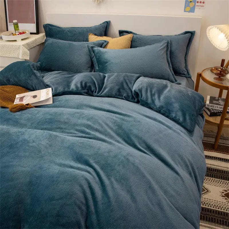 CozyFleece Four-Piece Plush Duvet Set Fog blue / Quilt cover200x230cm by Simple Homes