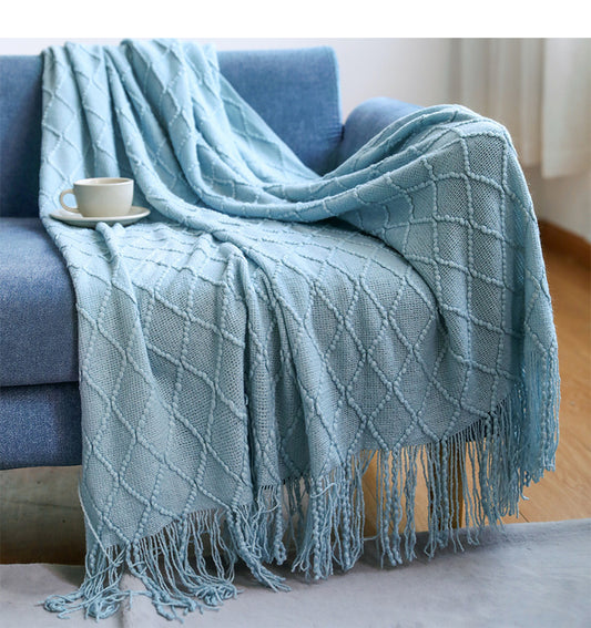 CloudSoft Knitted Throw – Four Seasons Comfort