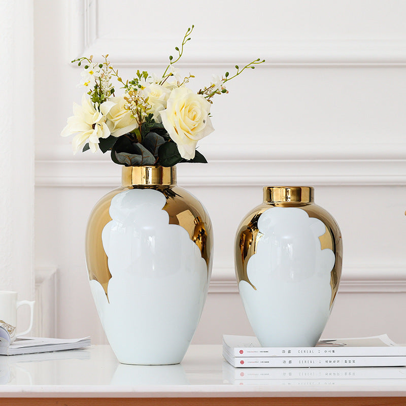 Aurora Glaze Porcelain Vase – Luxe White & Gold