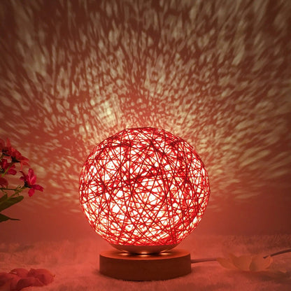 LunaGlow Rattan Sphere Lamp RoseRed round / Dimm / 15cm by Simple Homes