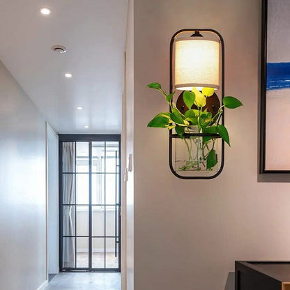 Minimalist Glass Hydroponic Lamp by Simple Homes