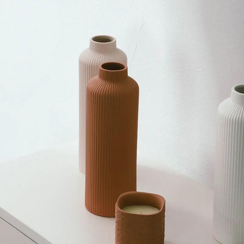 Minimalist Nordic Ceramic Vases – Elegant Matte Finish Home Decor by Simple Homes