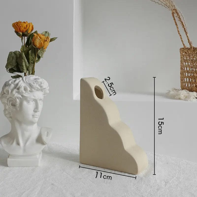 Minimalist Nordic Sculptural Vases D by Simple Homes