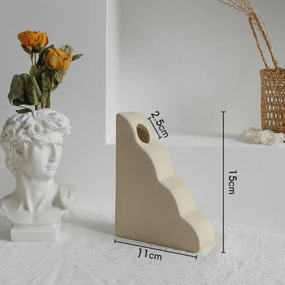 Minimalist Nordic Sculptural Vases D by Simple Homes