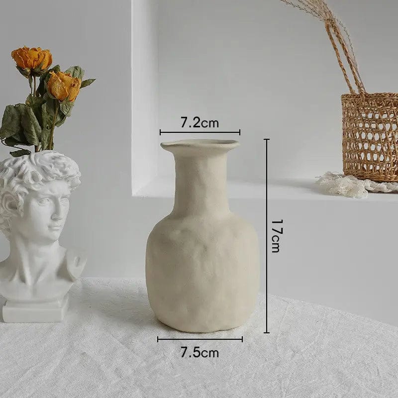 Minimalist Nordic Sculptural Vases G by Simple Homes